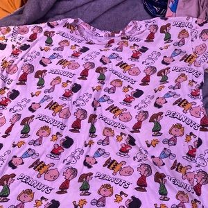 peanuts tee